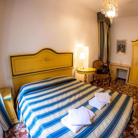 Zaffiro Apartment Βενετία Εξωτερικό φωτογραφία