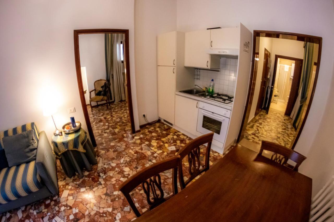 Zaffiro Apartment Βενετία Εξωτερικό φωτογραφία